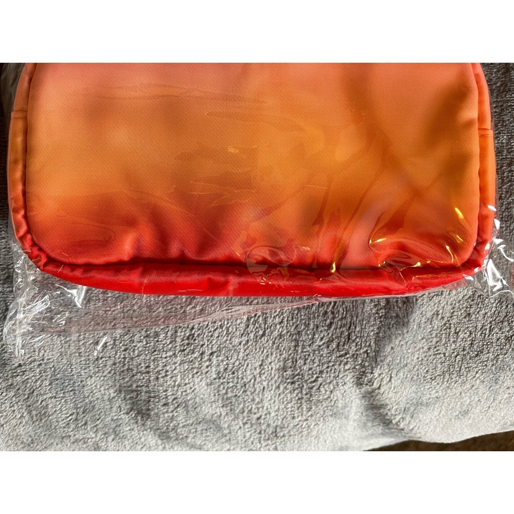 ZYIA Active Small Cosmetics Bag - New in packaging